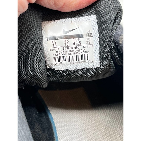 Nike Revolution 4 Running Shoes 908988-005 - Picture 8 of 8